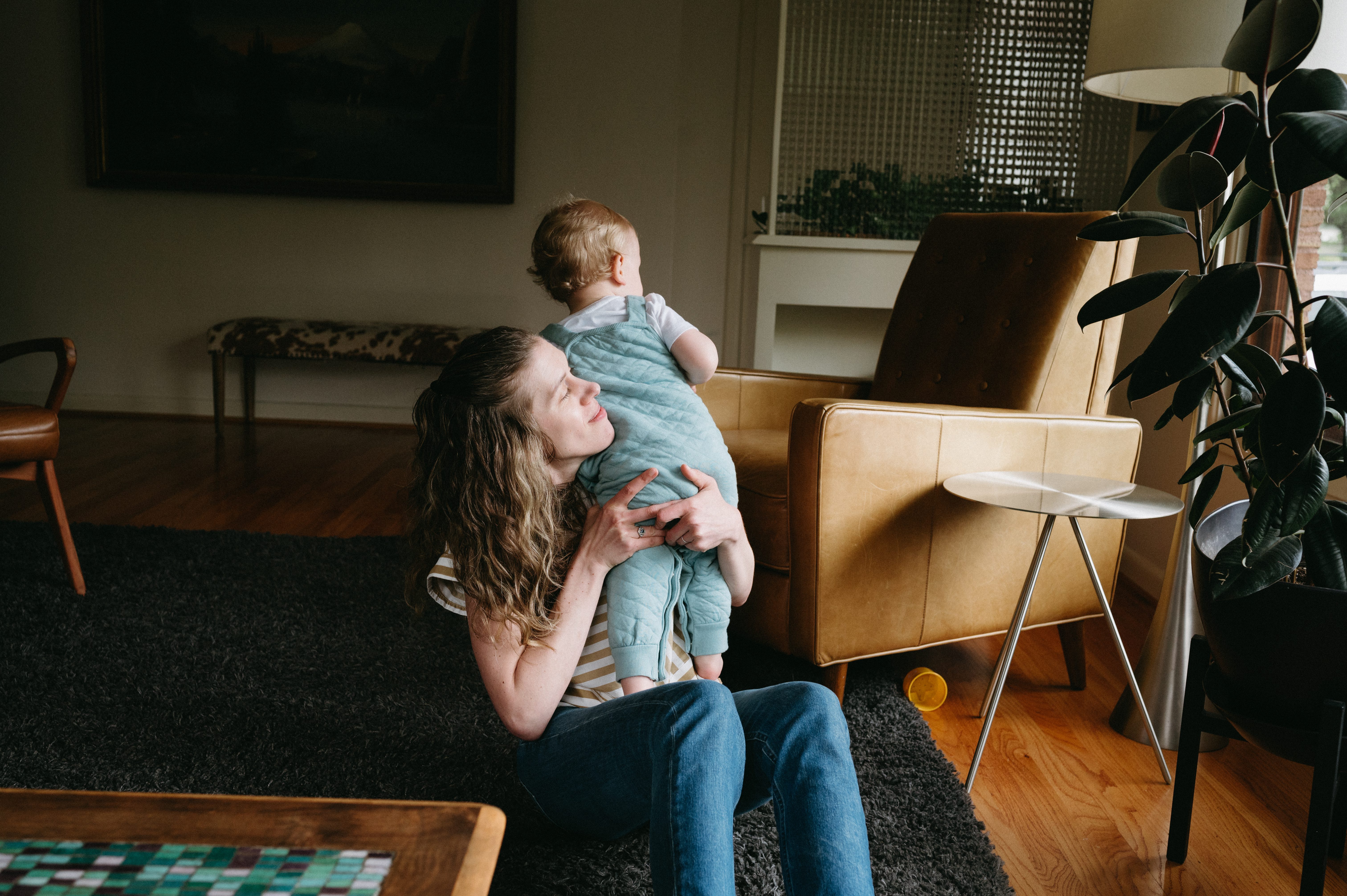 Candid family portrait photography in Portland