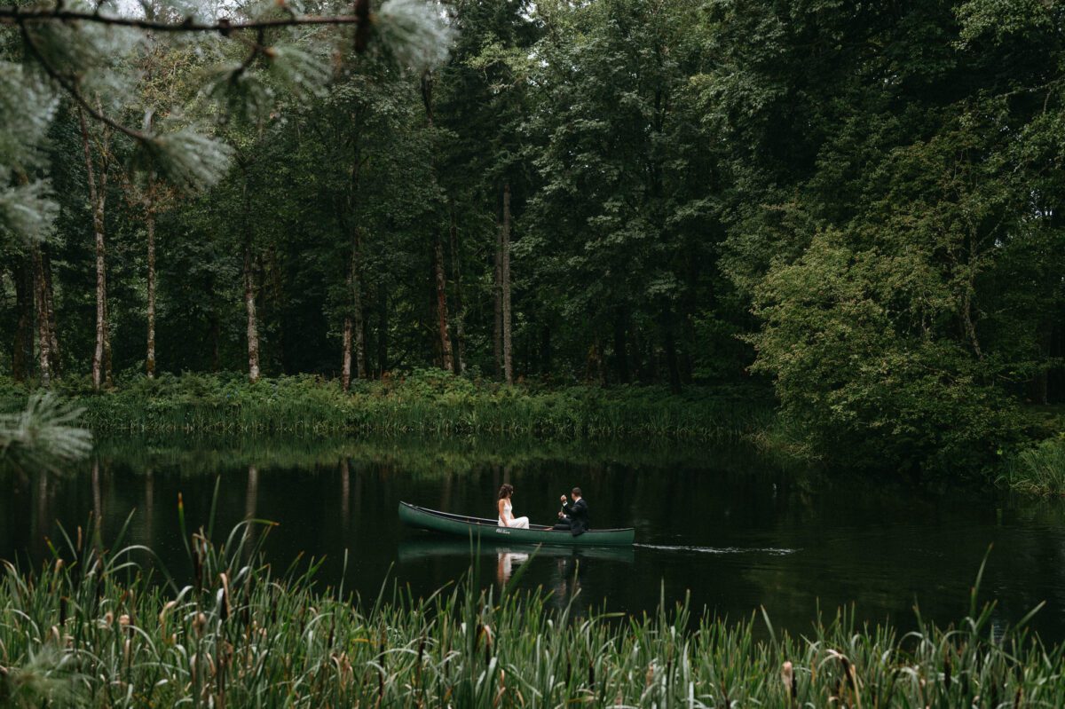 Bridal Veil Lakes is private and romantic and oh so whimsical. My favorite Columbia River Gorge wedding venue.